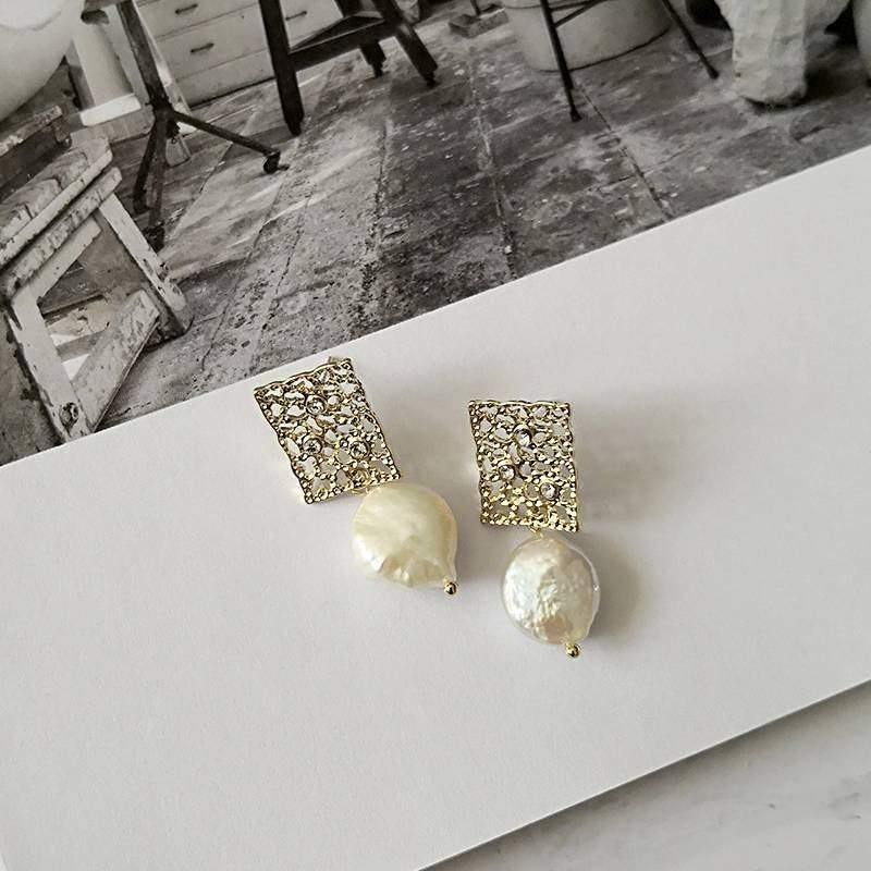 Pearl Drop Earrings|NATURAL FRESHWATER Gold Pearl Earrings|Rhinestone Oval Earring|Mothers Day Gift - Dafitty